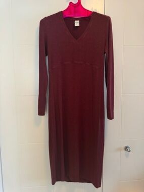 LOLE - V-NECK KNIT DRESS - Burgundy - Size M